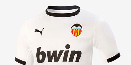 Valencia 20-21 Home, Away & Third Kits Released - Footy Headlines