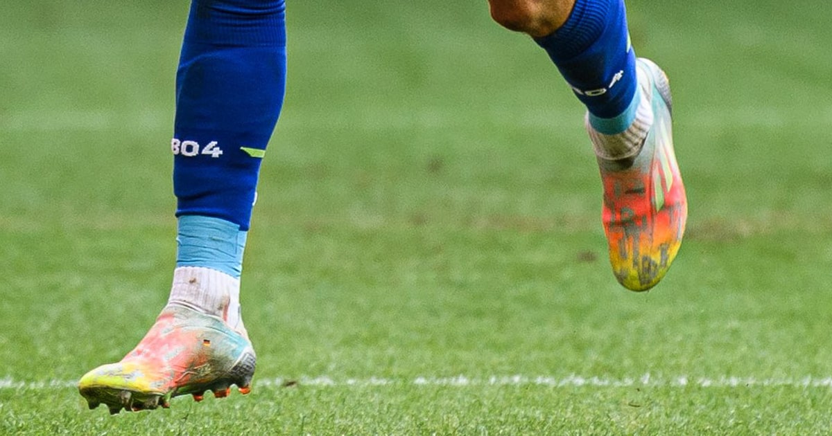 Global Boot Spotting SoccerBible