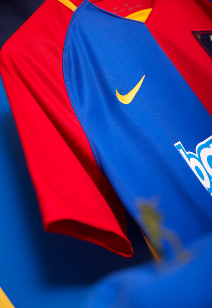 Nike to Sponsor Fictional Team AFC Richmond - First-Ever Kit Inspired By FC  Barcelona Champions League-Winning Shirt - Footy Headlines