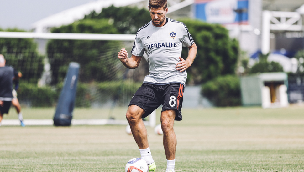 Steven Gerrard BTS at LA Galaxy SoccerBible