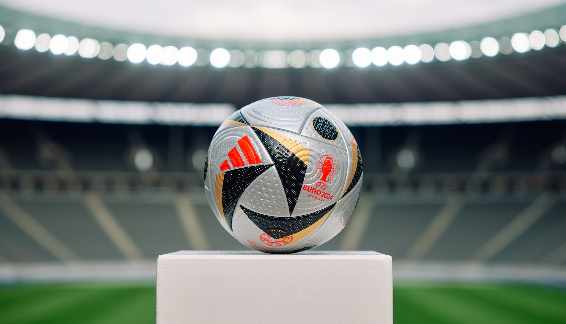 Adidas euro 2016 qualifier ball best sale