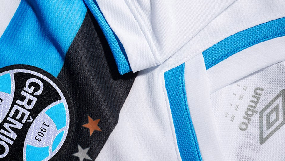 Umbro Unveil Gremio 2022 Home & Away Jerseys - SoccerBible