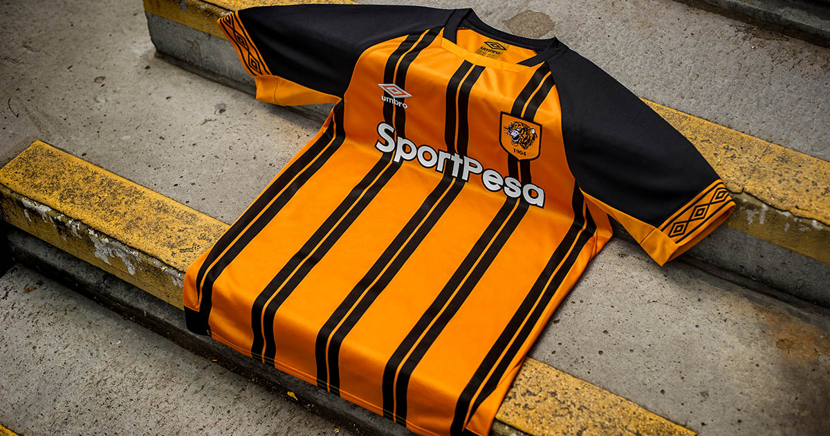 Umbro Launch 2018/19 Hull City Home Kit - SoccerBible