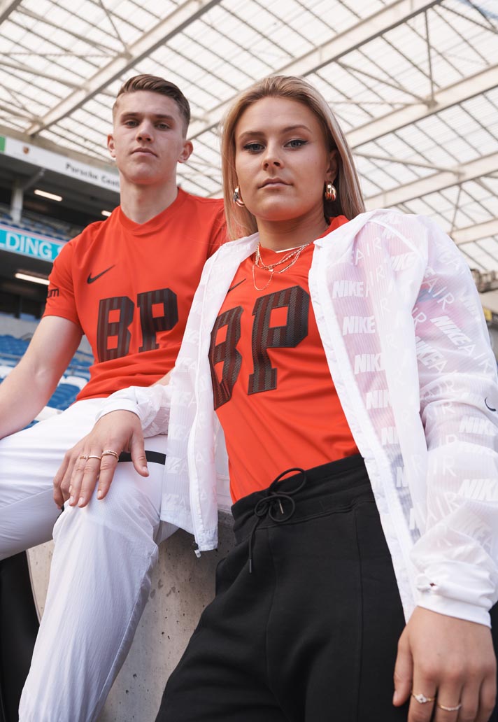 2-brommagirls-brighton.jpg