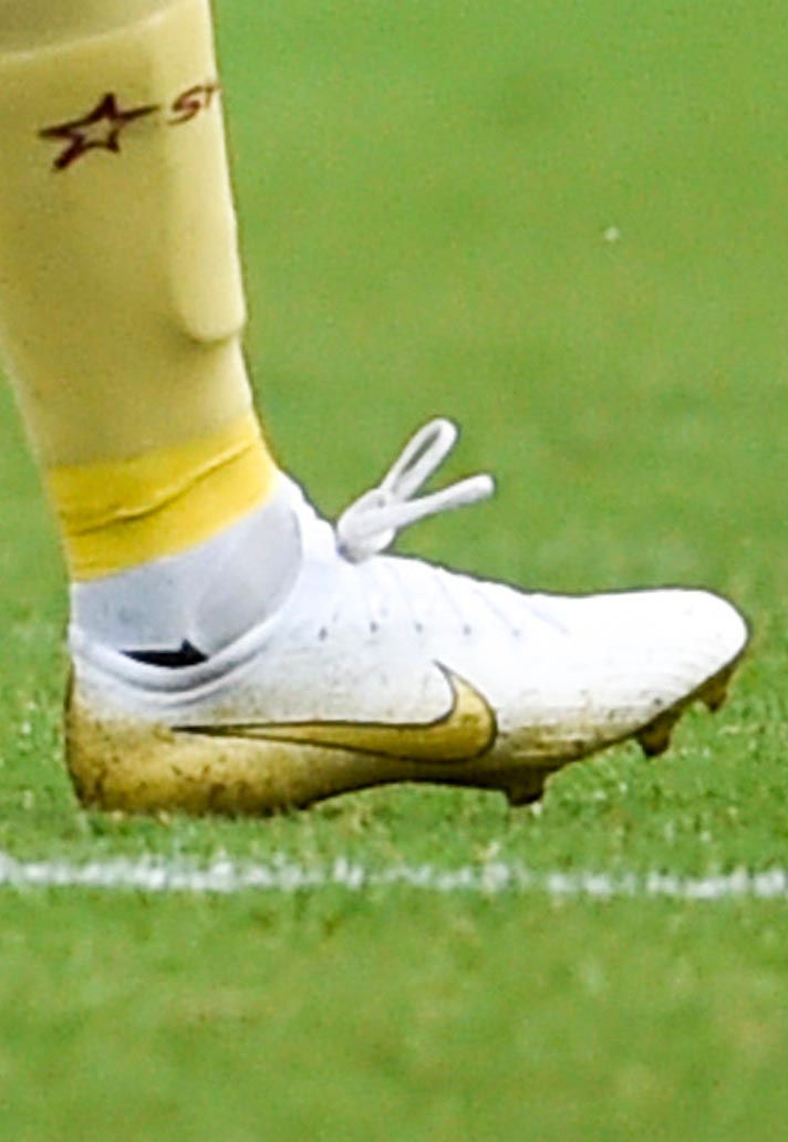 gold2-boot-spotting-03-06-19.jpg